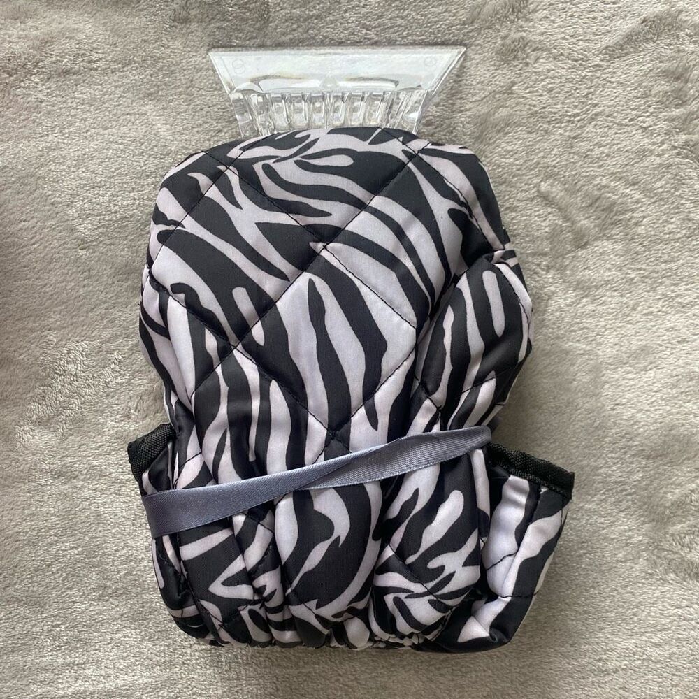 Ice Scraper in Zebra Design - Picture 4 of 4